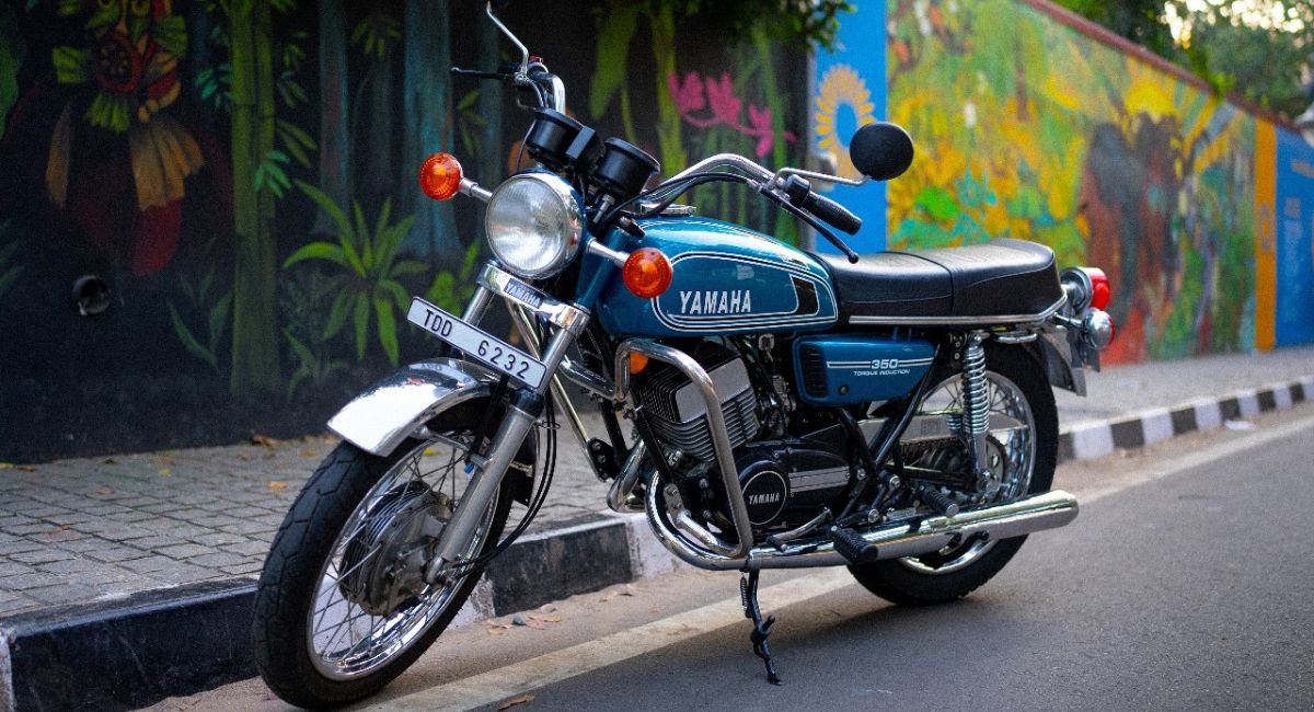 _New Rajdoot 350 (1)