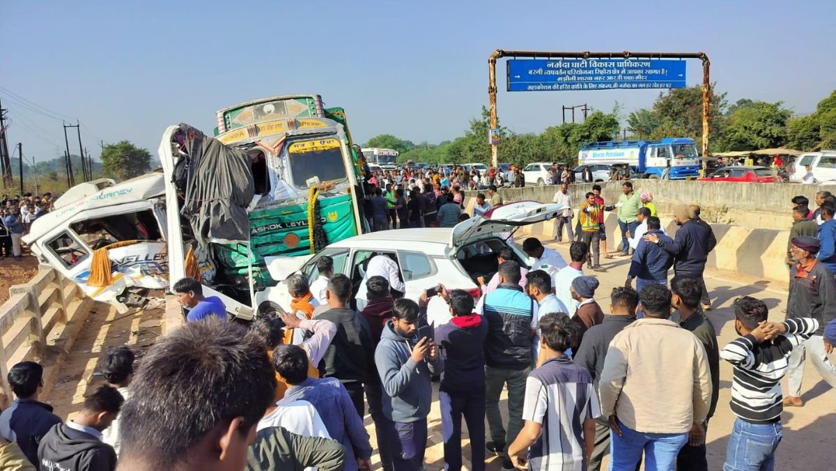 Jabalpur Road Accident